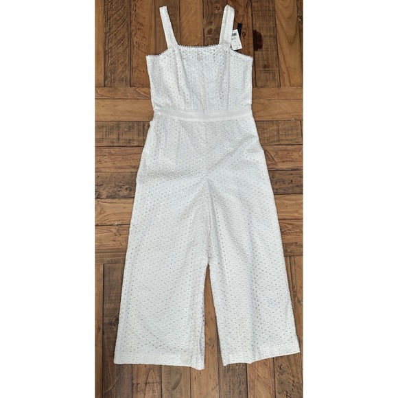 Banana Republic Pants - NWT! Women's White, Cropped Wide Leg Eyelet Jumpsuit Banana Republic Sz: 0 (b44)